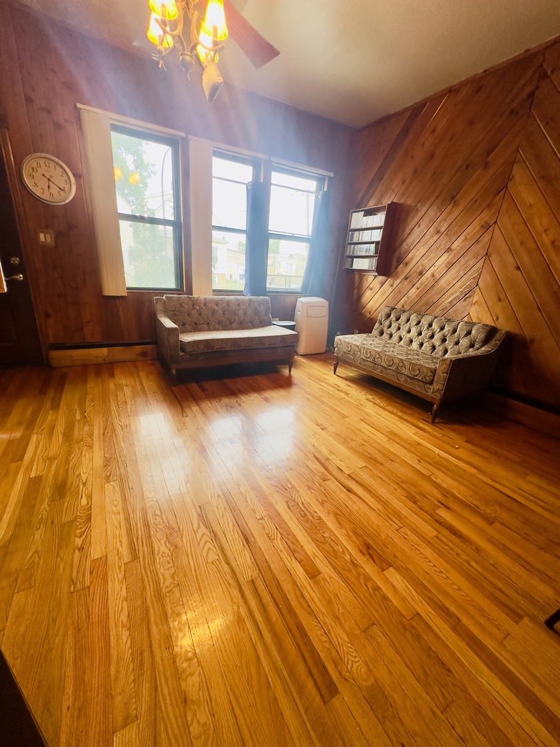 4817 W 28th Street, Cicero, IL