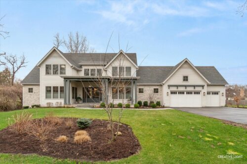 1862 W Wiesbrook Road, Wheaton, IL