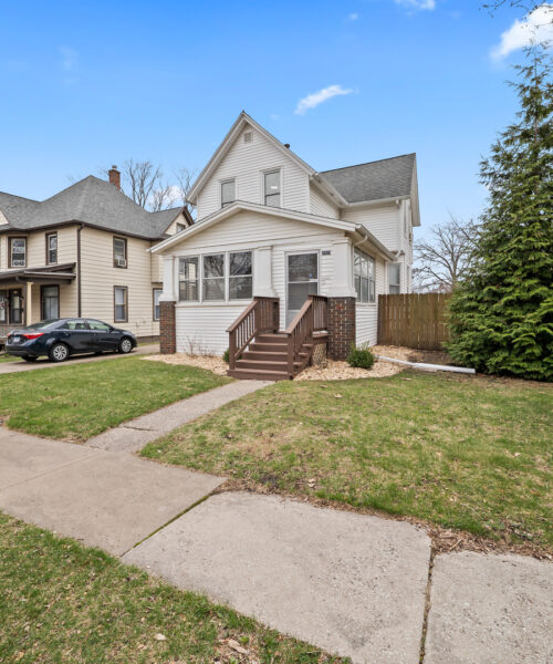 2409 Farnam Street, Davenport, IA