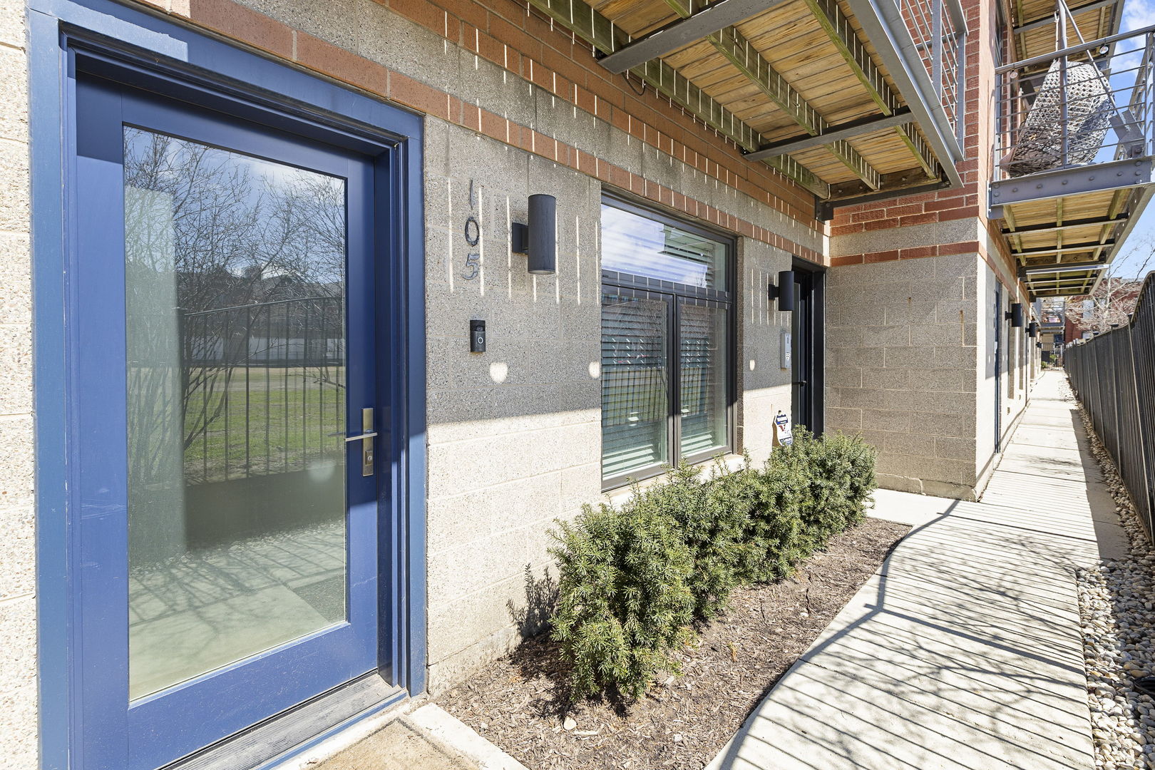 1830 N Winchester Avenue #105, Chicago, IL