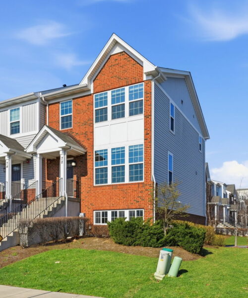 72 Nicholas Drive, Des Plaines, IL