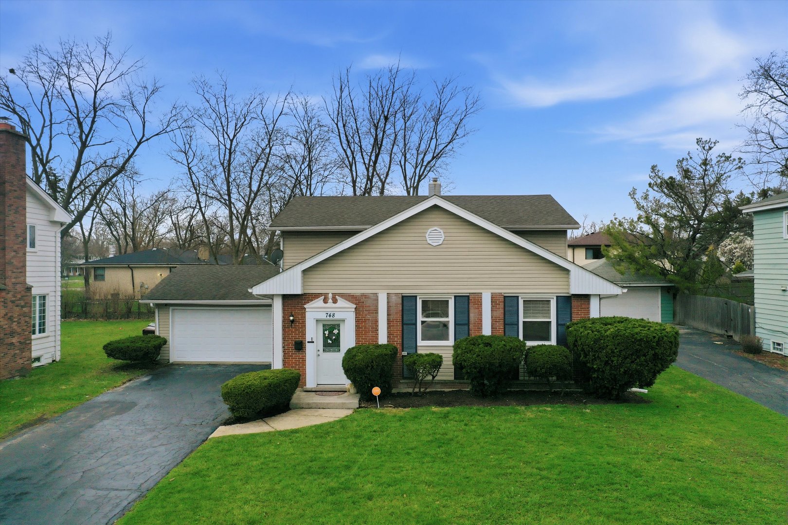 748 Ash Street, Flossmoor, IL