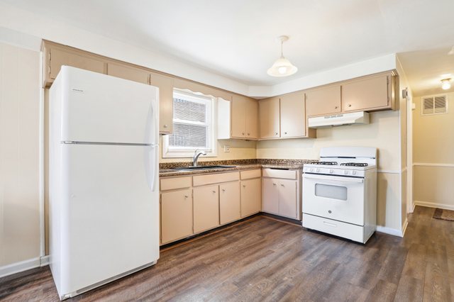 14929 S Cleveland Avenue, Posen, IL