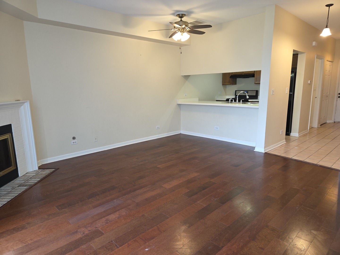 1115 Regency Court, Schaumburg, IL