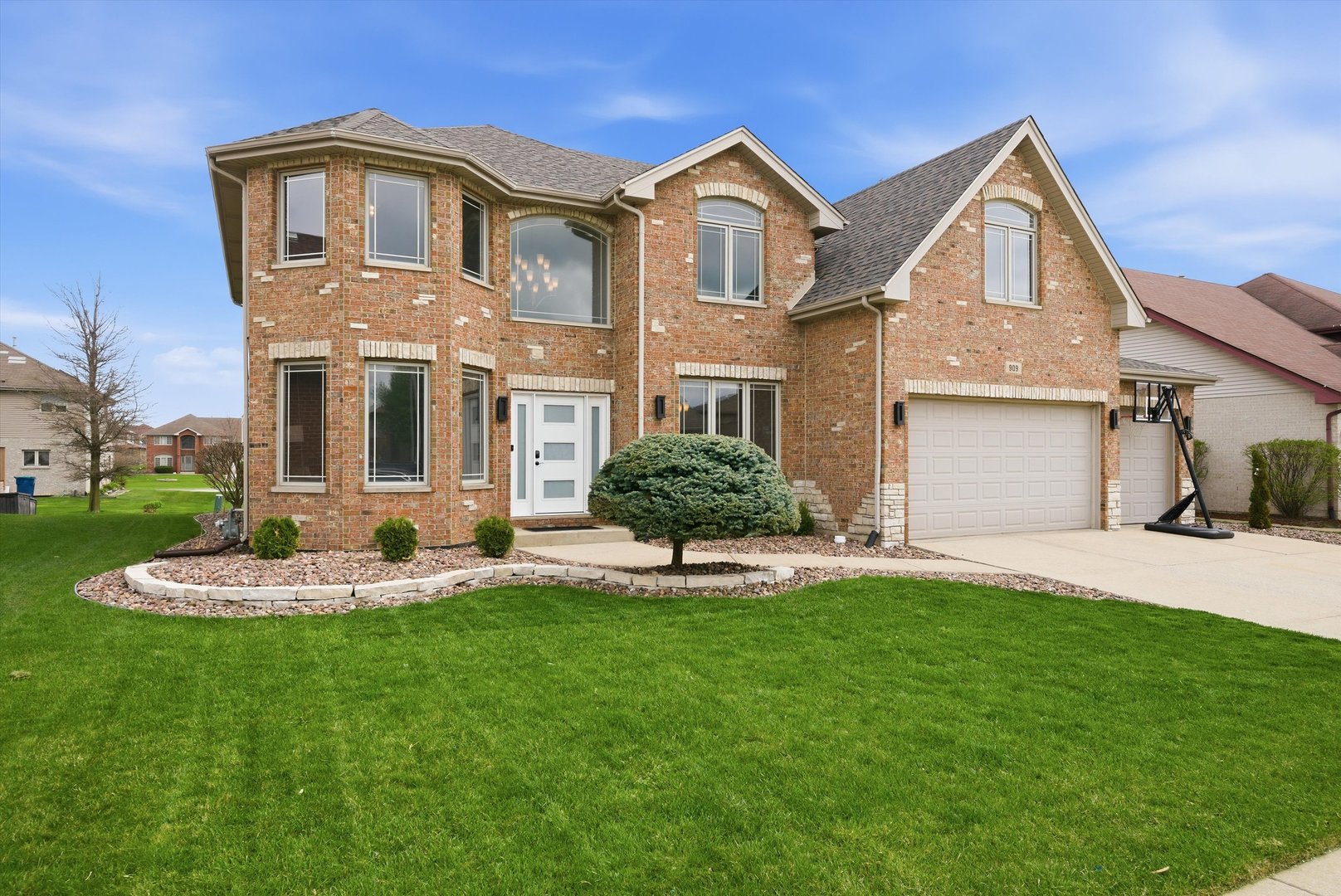 909 Berkshire Drive, Matteson, IL