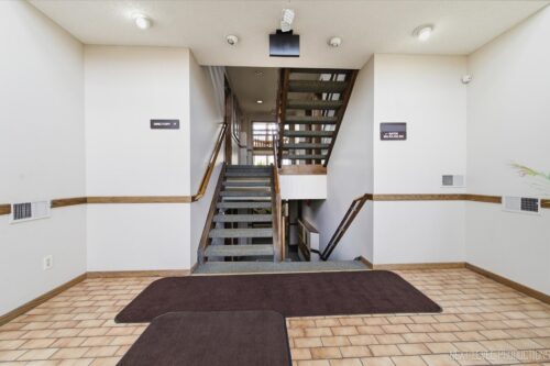 2000 Larkin Avenue #102-103, Elgin, IL