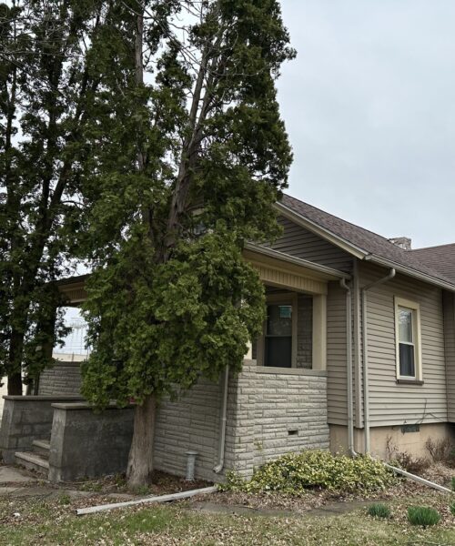 303 S Pleasant Street, Princeton, IL