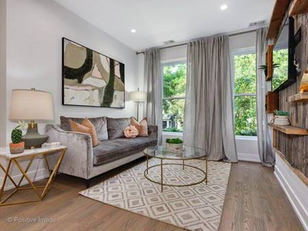 2433 N Janssen Avenue #2F, Chicago, IL