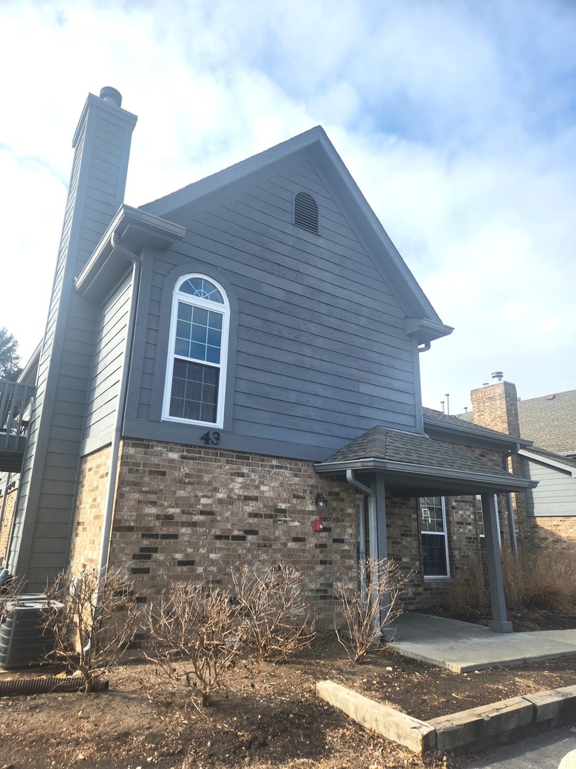 43 Foxcroft Boulevard #135, Naperville, IL