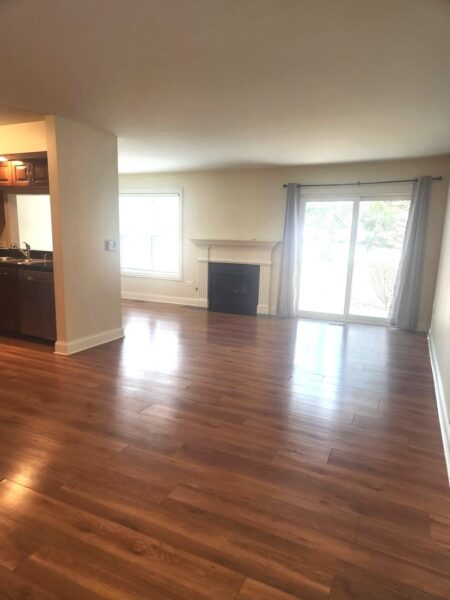 43 Foxcroft Boulevard #135, Naperville, IL