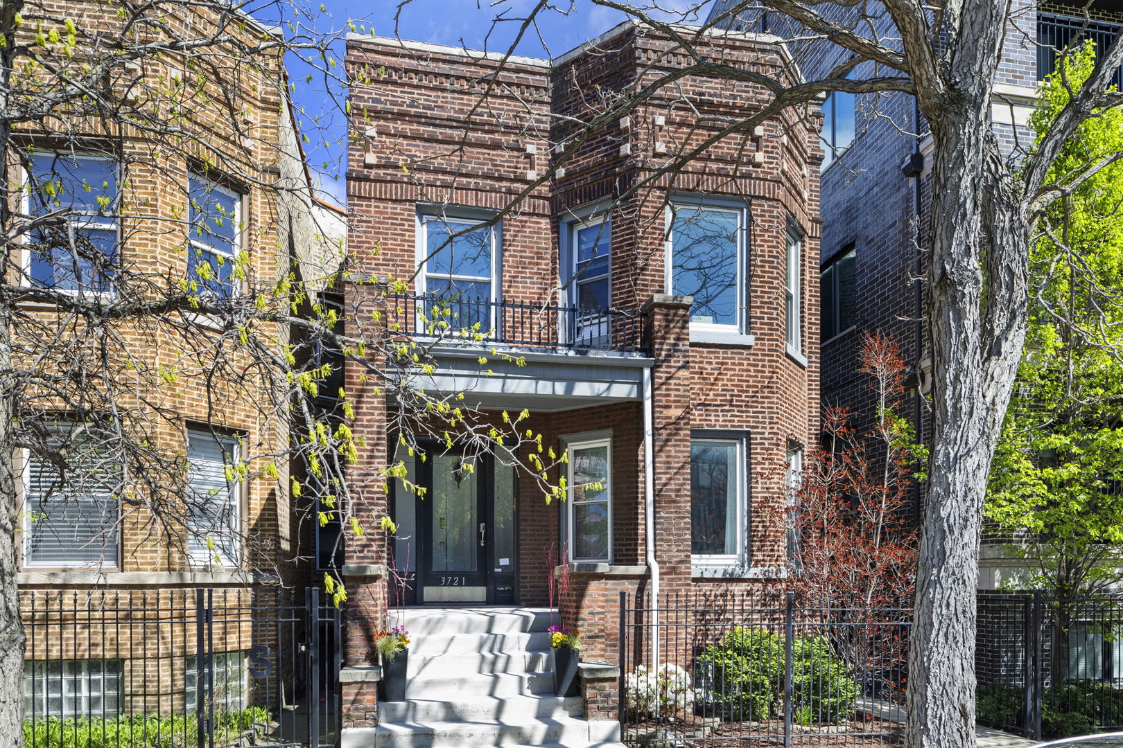 3721 N ASHLAND Avenue #G, Chicago, IL