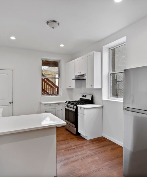 2830 W 25th Place #1, Chicago, IL