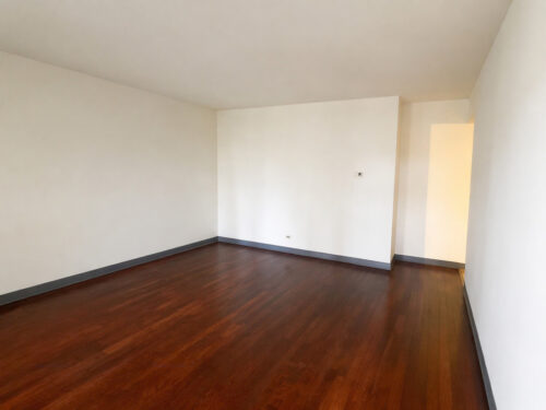 14835 LEXINGTON Avenue, Harvey, IL