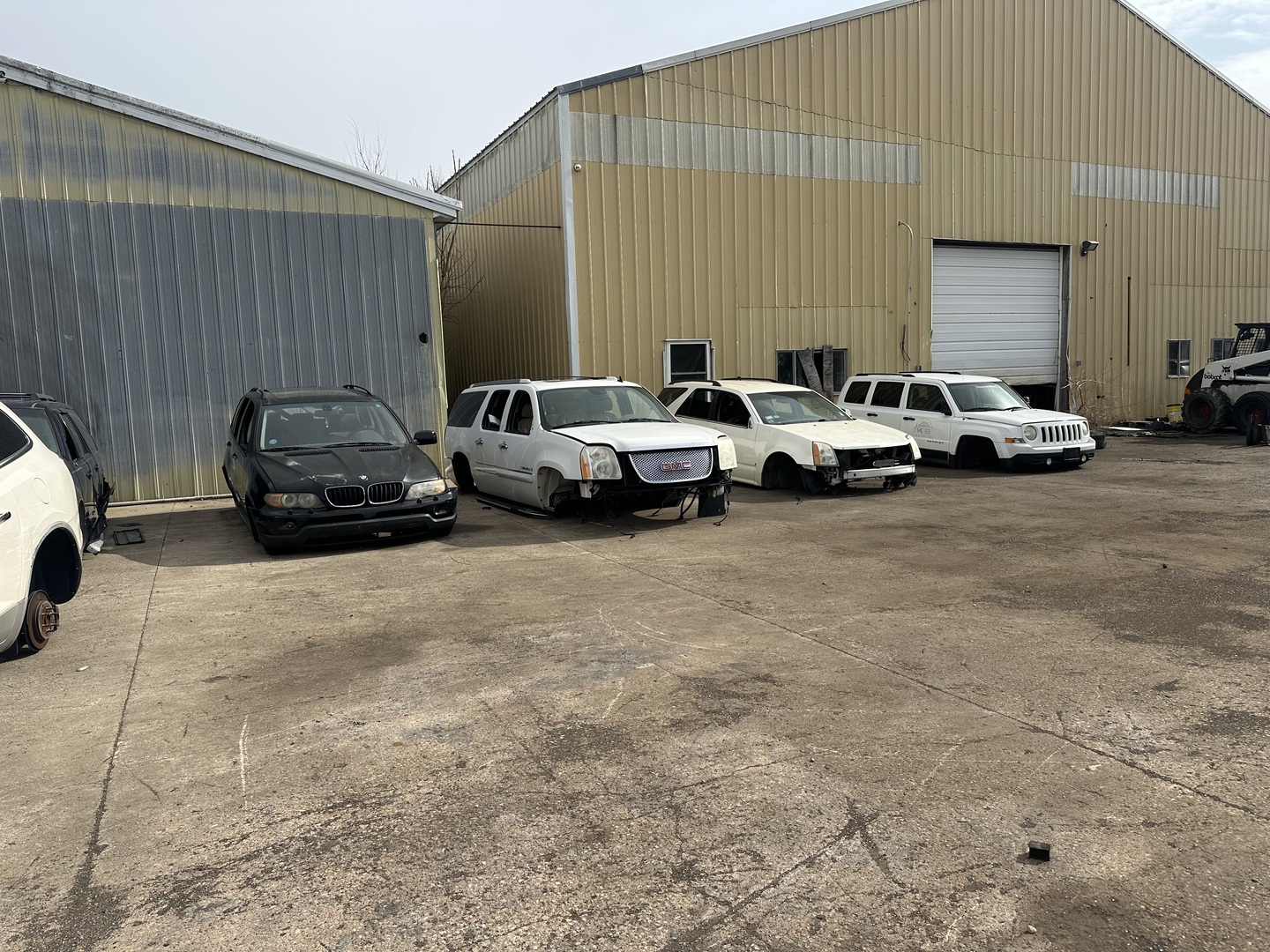 500 E Railroad Avenue, Leland, IL