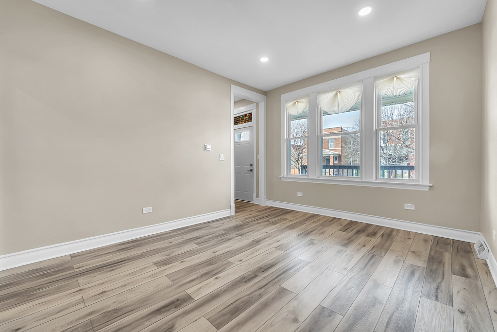 5323 W 25th Place, Cicero, IL