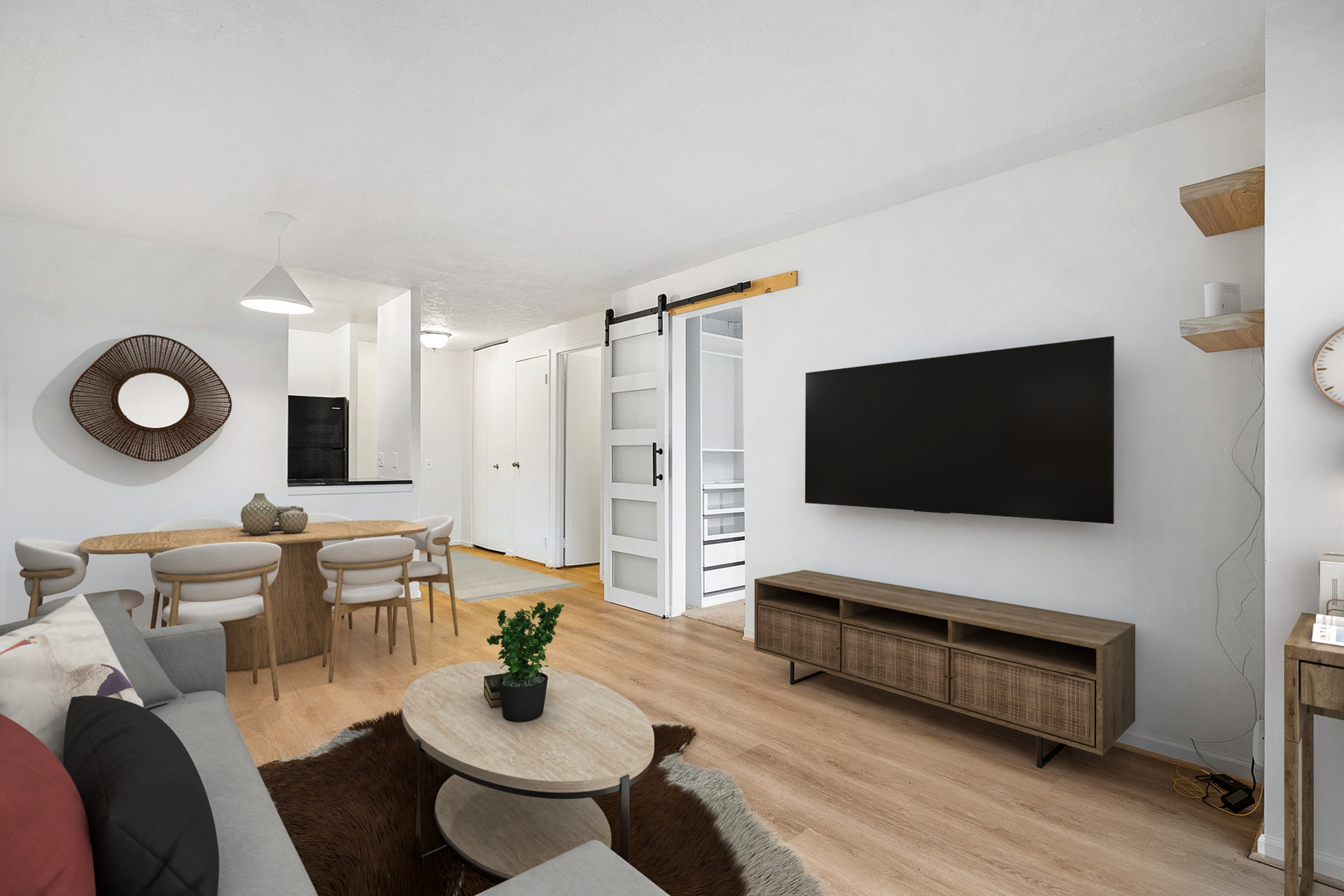 4343 N Clarendon Avenue #911, Chicago, IL