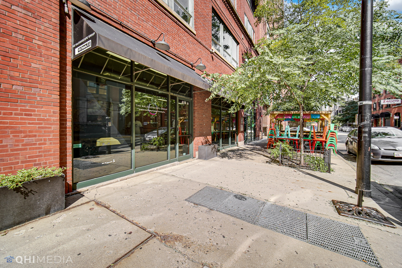 416 W Ontario Street #C-2, Chicago, IL
