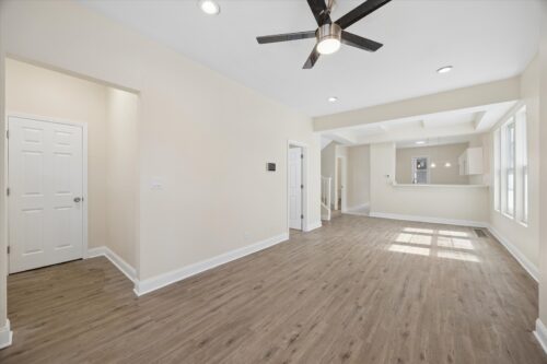 7845 S Ingleside Avenue, Chicago, IL