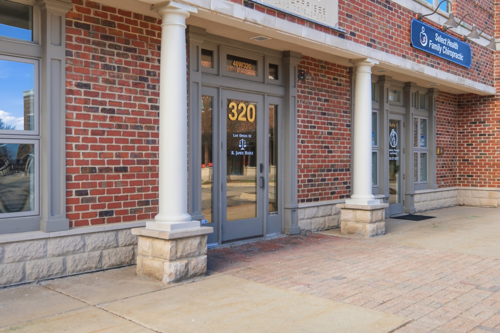 40W320 LaFox Road #E, St. Charles, IL