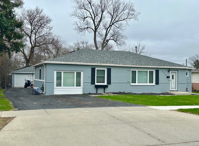 725 CUMBERLAND Street, Hoffman Estates, IL