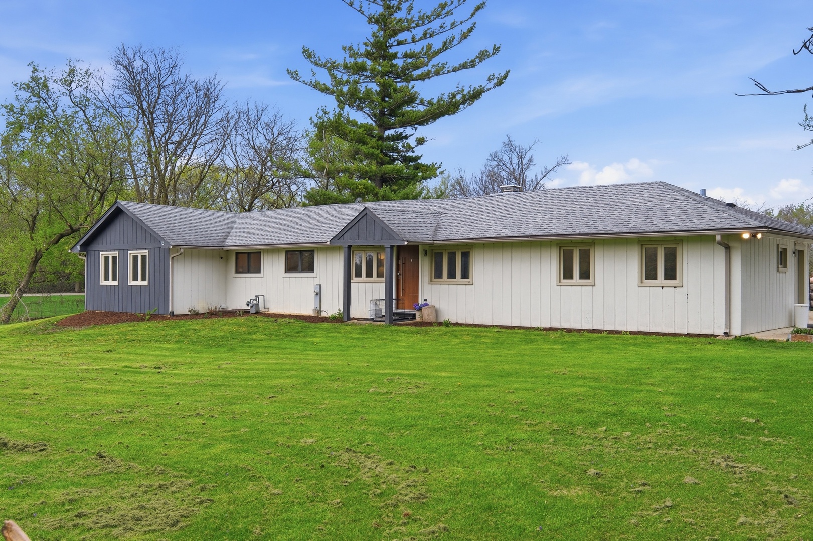 25848 W Scott Road, North Barrington, IL