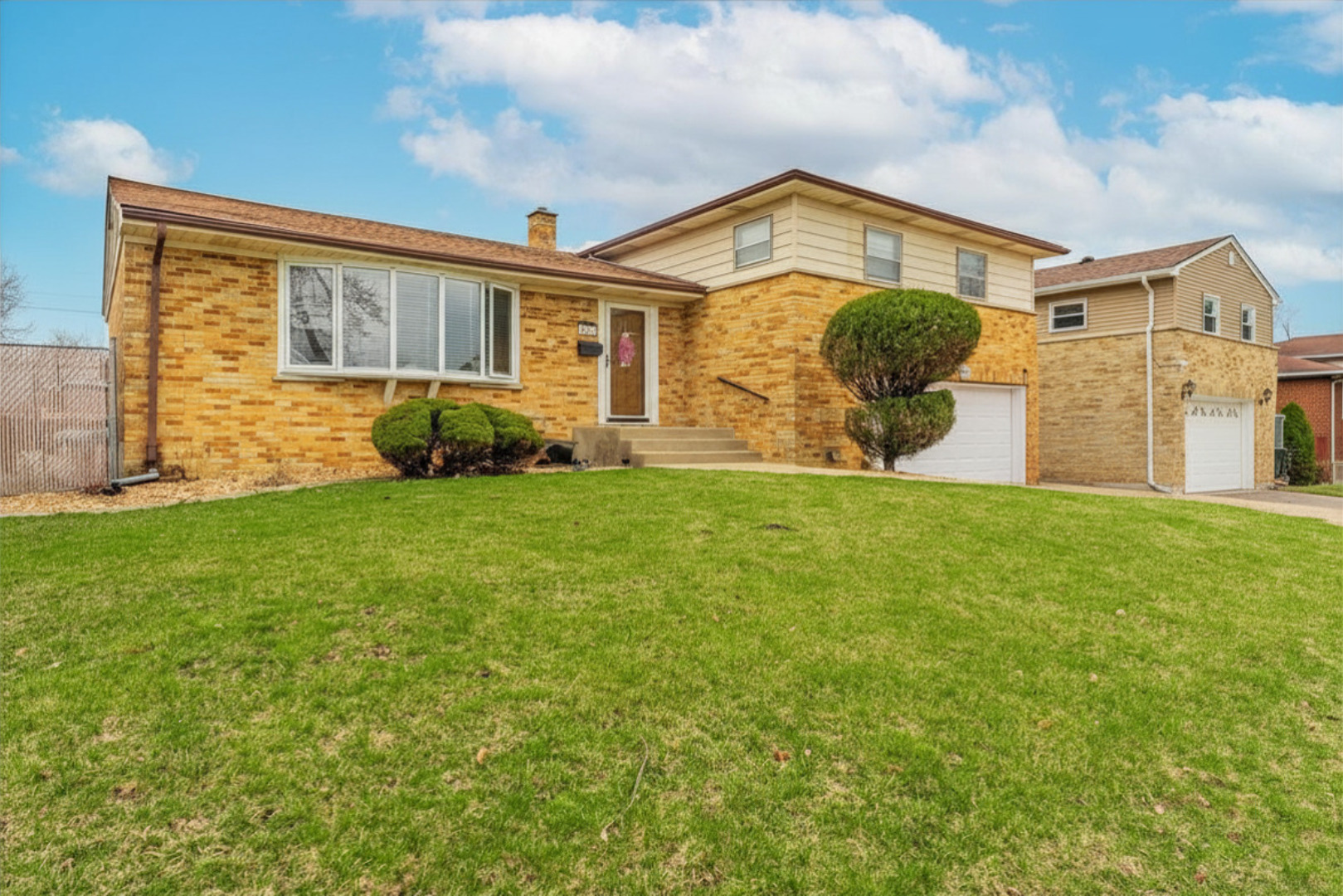 1531 N 9th Avenue, Melrose Park, IL