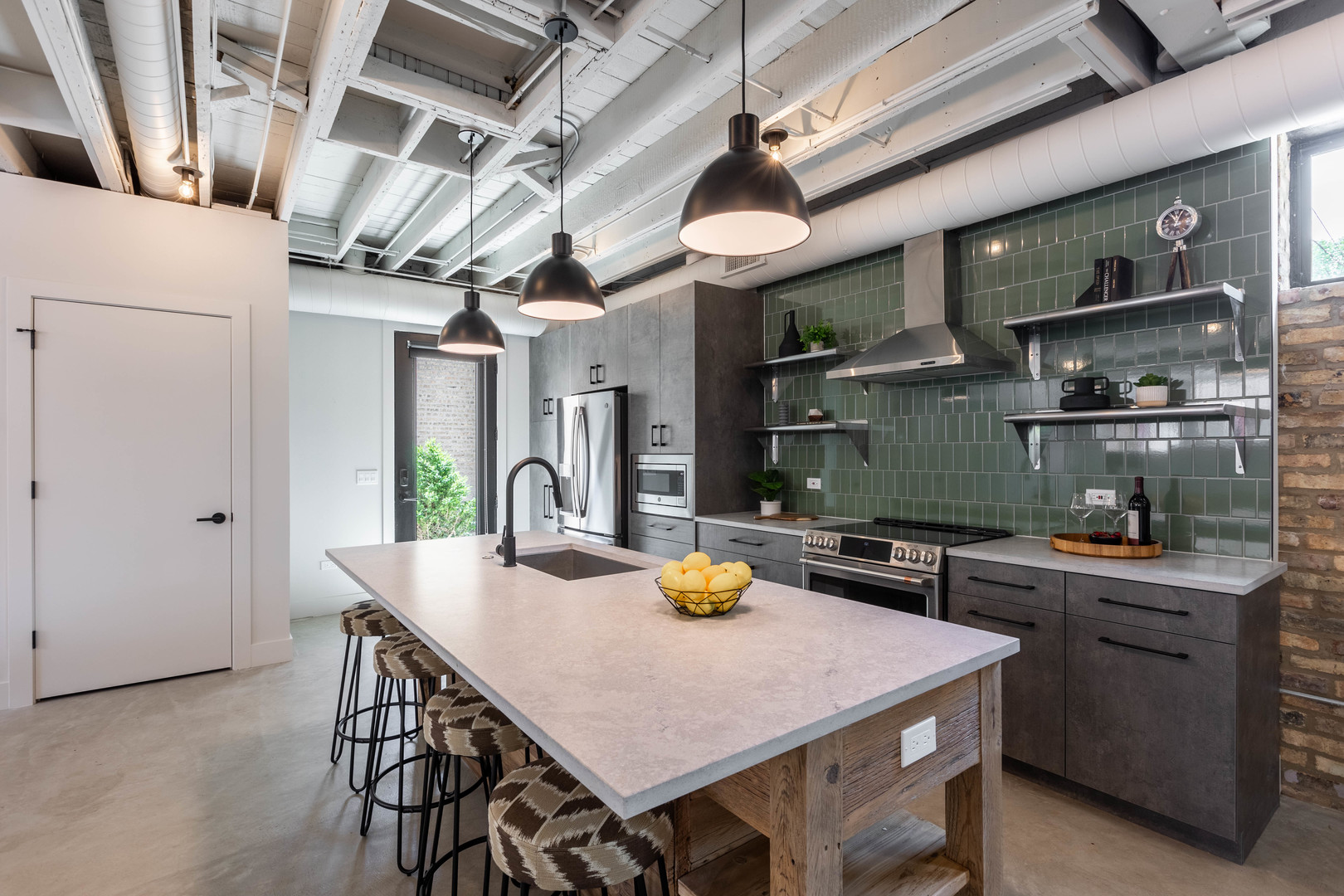 2228 N Kedzie Boulevard #CH, Chicago, IL