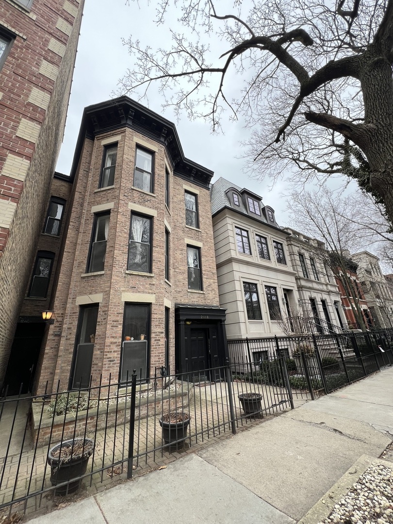 2118 N Seminary Avenue #2, Chicago, IL