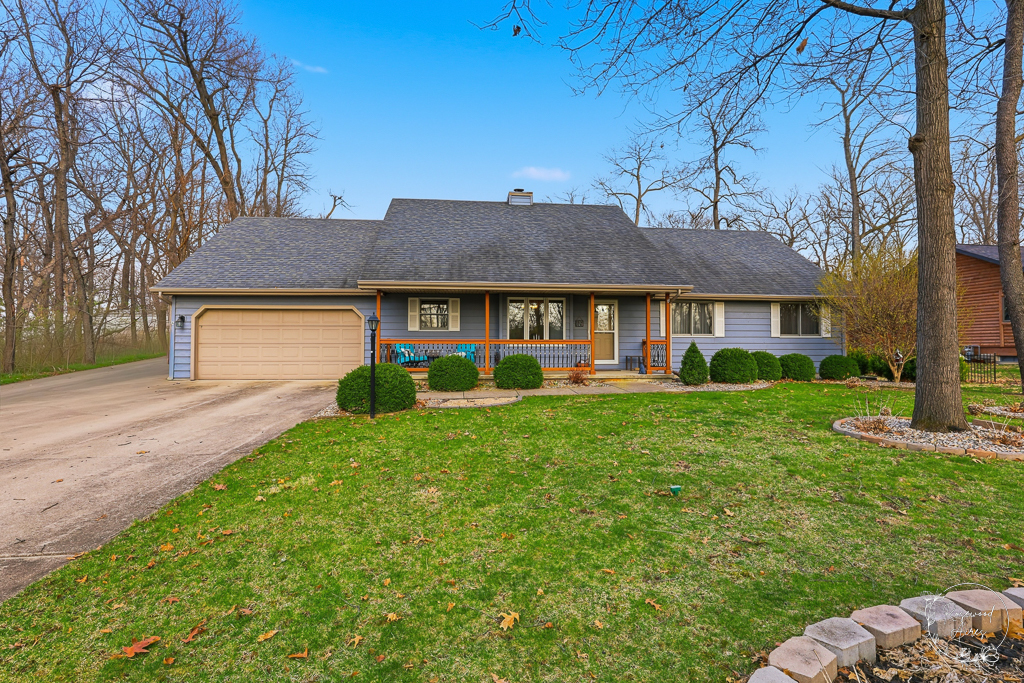 2853 Forsythia Lane, St. Anne, IL