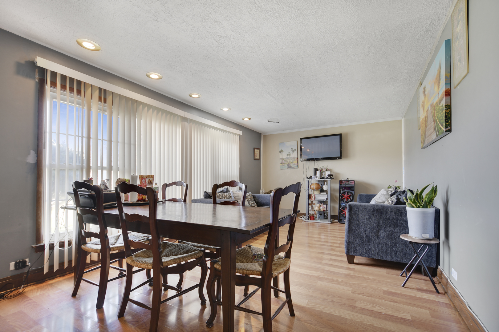 3801 W 84th Place, Chicago, IL