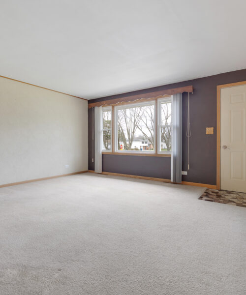 810 Revere Road, South Elgin, IL