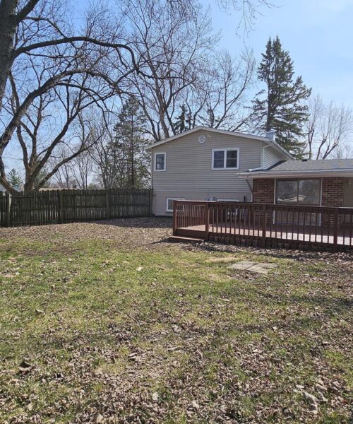 18570 W Pamela Place, Gurnee, IL