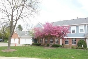 1403 Plum Court #B, Mount Prospect, IL