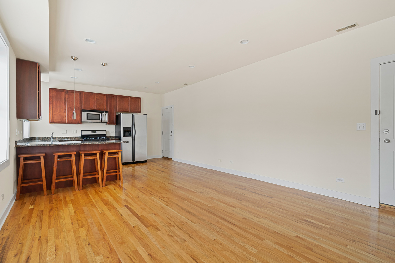 1432 N Maplewood Avenue #304, Chicago, IL