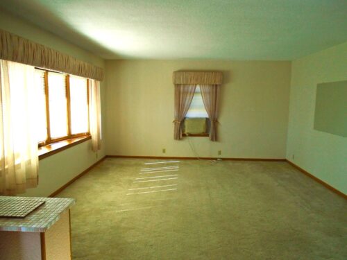 702 High Street, Dixon, IA