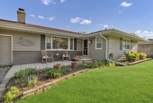 405 Thomas Drive, Sycamore, IL