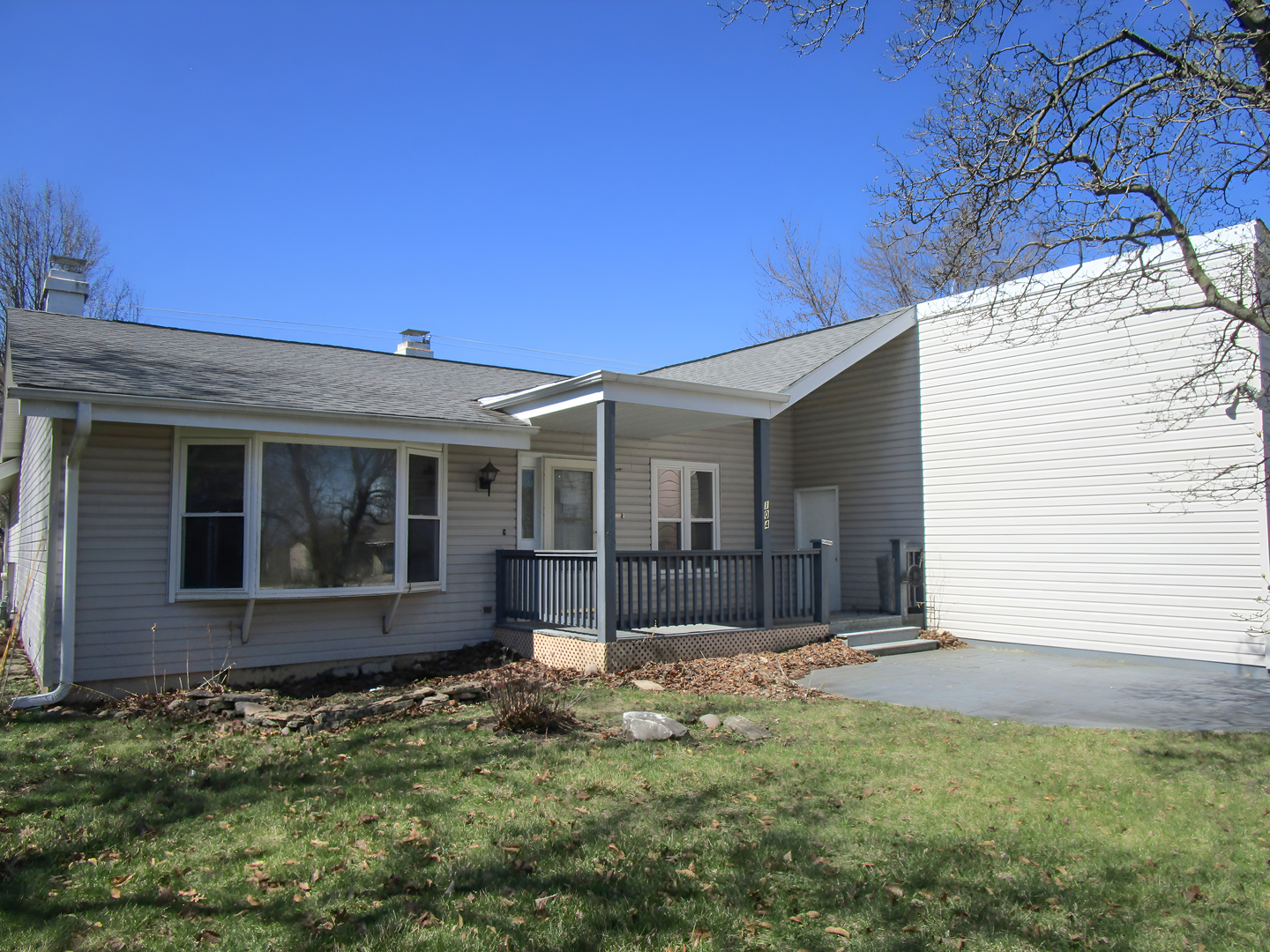 104 Oxford Place, Bloomingdale, IL