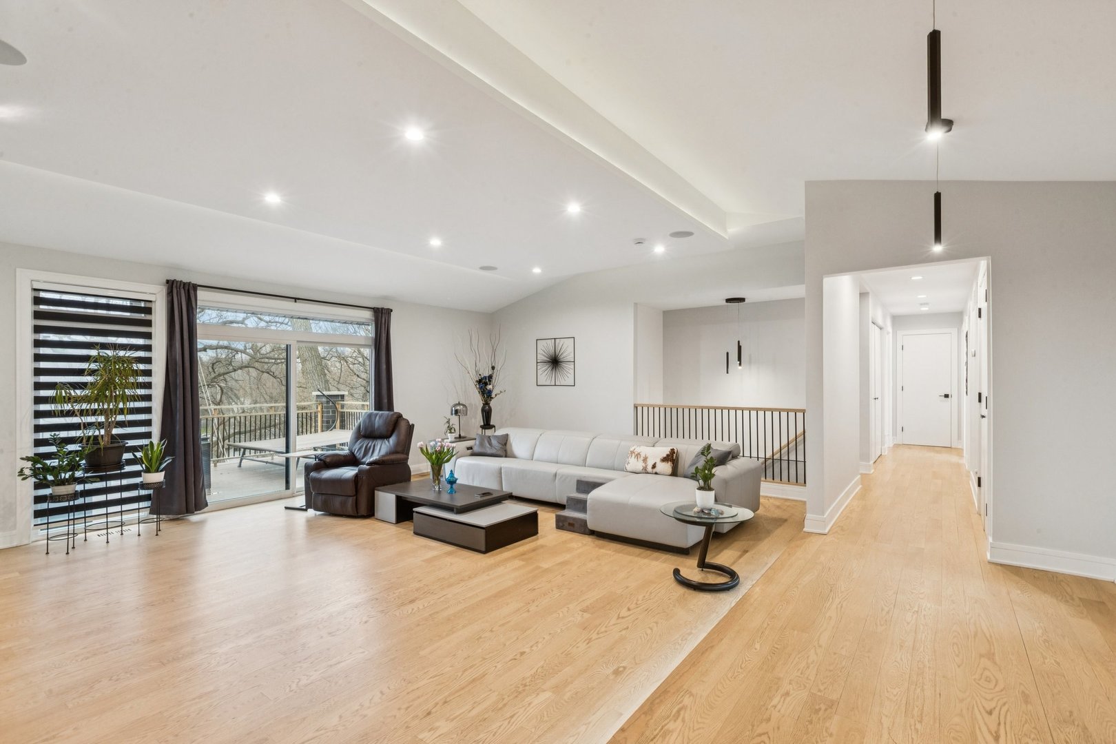 306 Woodlock Street, Ingleside, IL