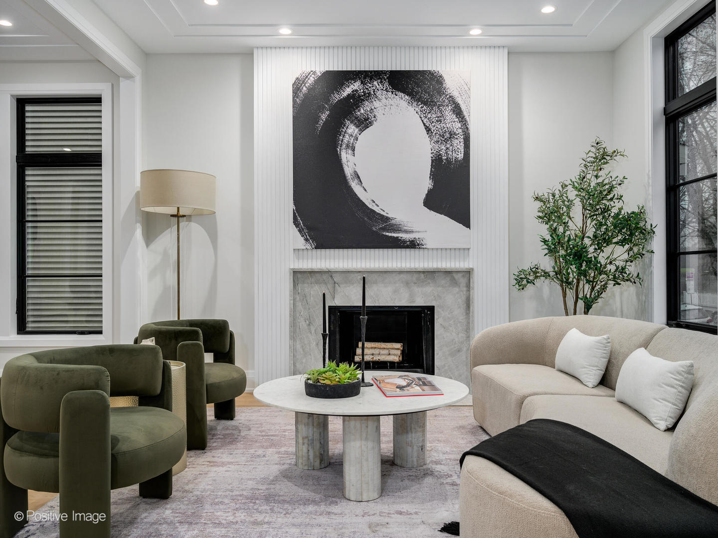 2016 W Giddings Street, Chicago, IL