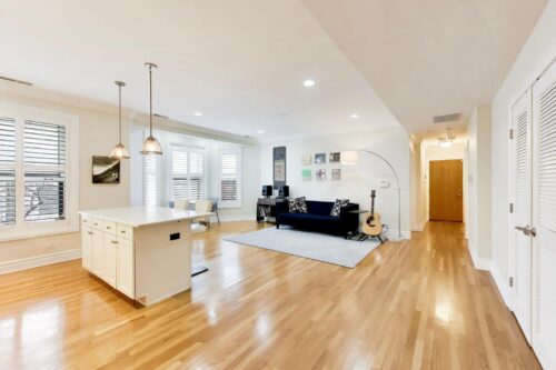 1701 N Crilly Court #2E, Chicago, IL