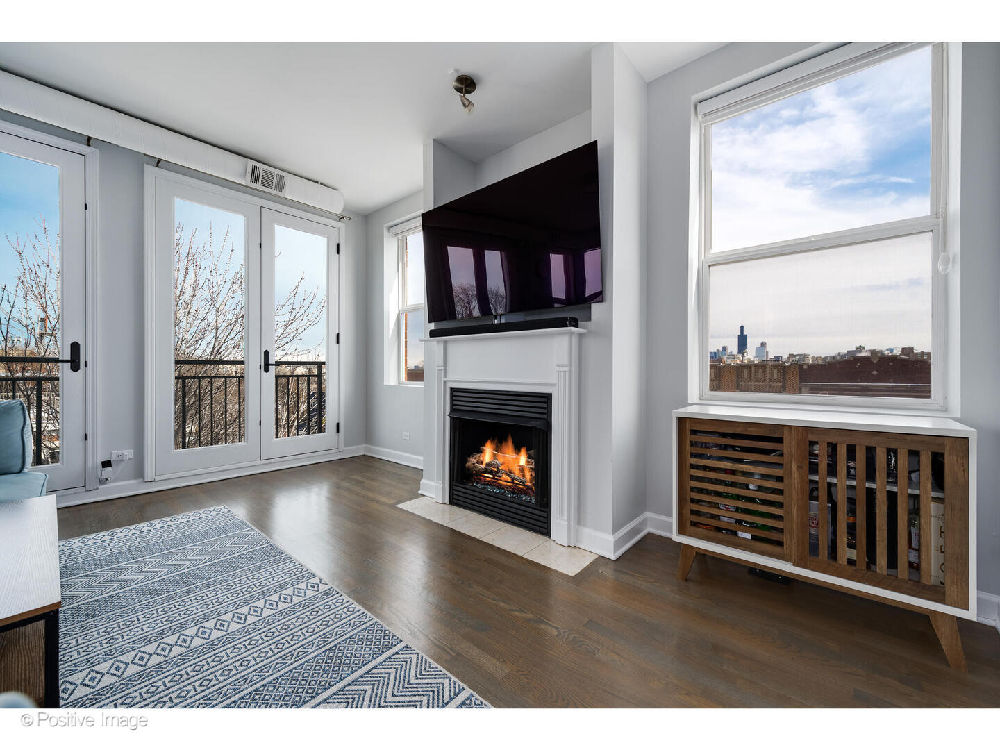 2401 W Lexington Street #4, Chicago, IL