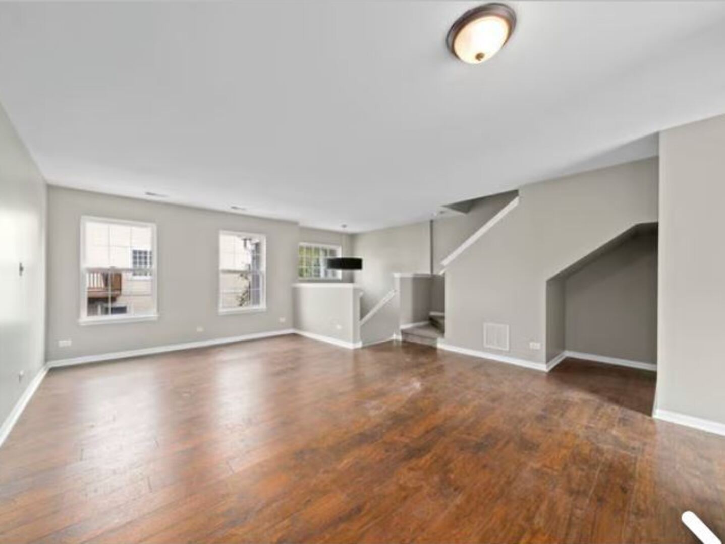 512 Lincoln Station Drive #512, Oswego, IL