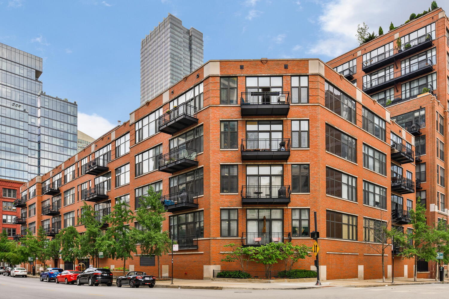 333 W Hubbard Street #713, Chicago, IL