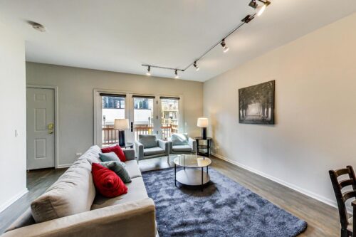 2233 W MEDILL Avenue #D, Chicago, IL