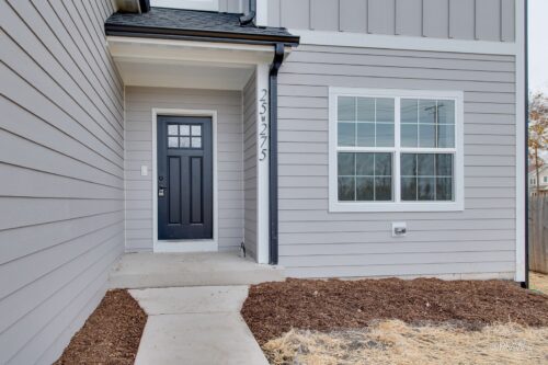 25W275 Doris Avenue, Carol Stream, IL