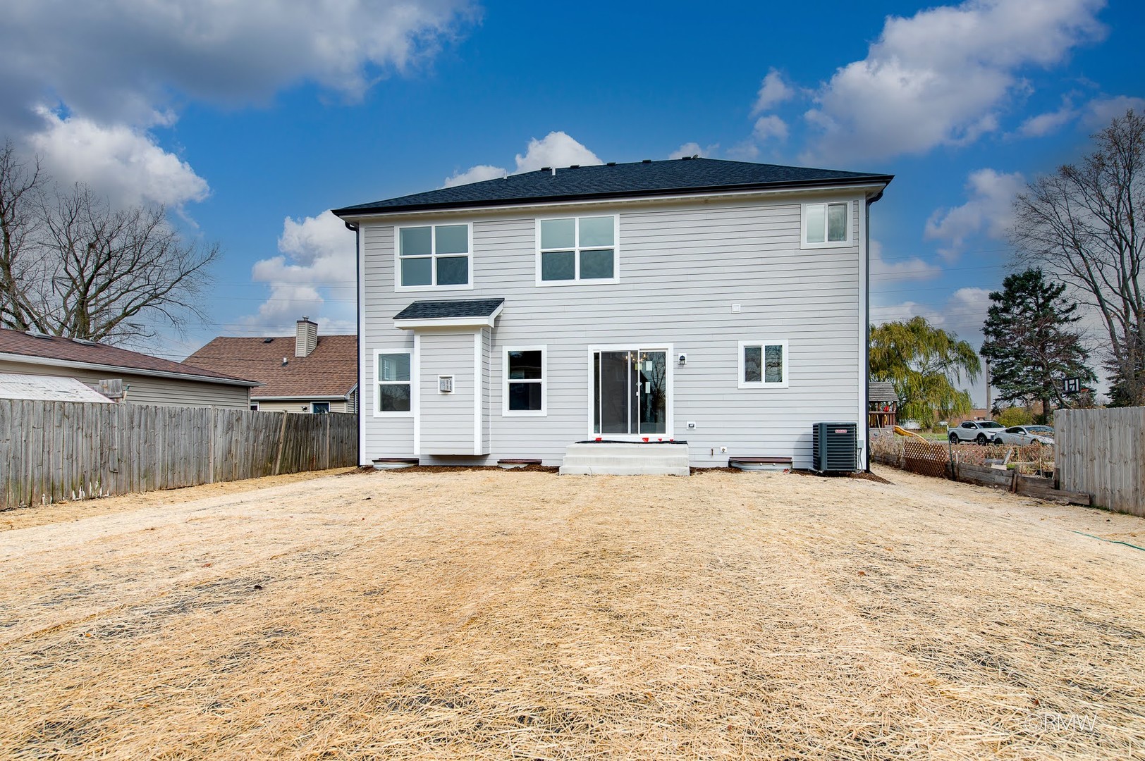 25W275 Doris Avenue, Carol Stream, IL