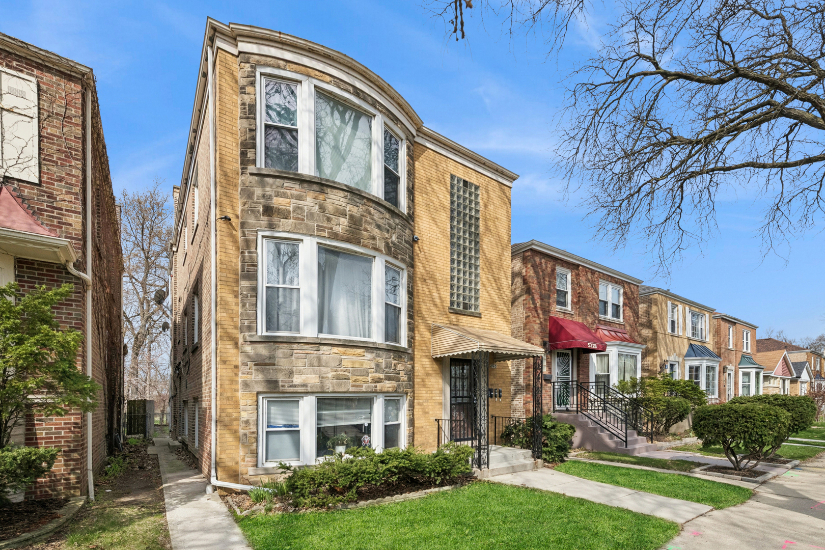 5224 N Virginia Avenue #1, Chicago, IL