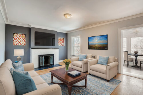 921 W Agatite Avenue #3, Chicago, IL