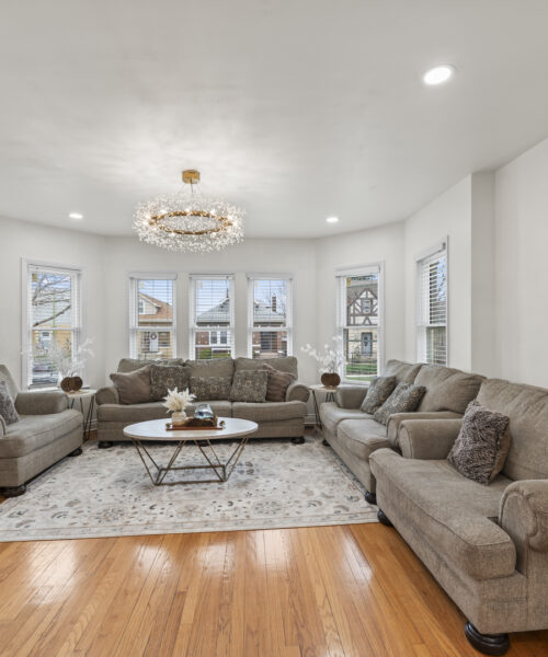 6145 W FLETCHER Street, Chicago, IL