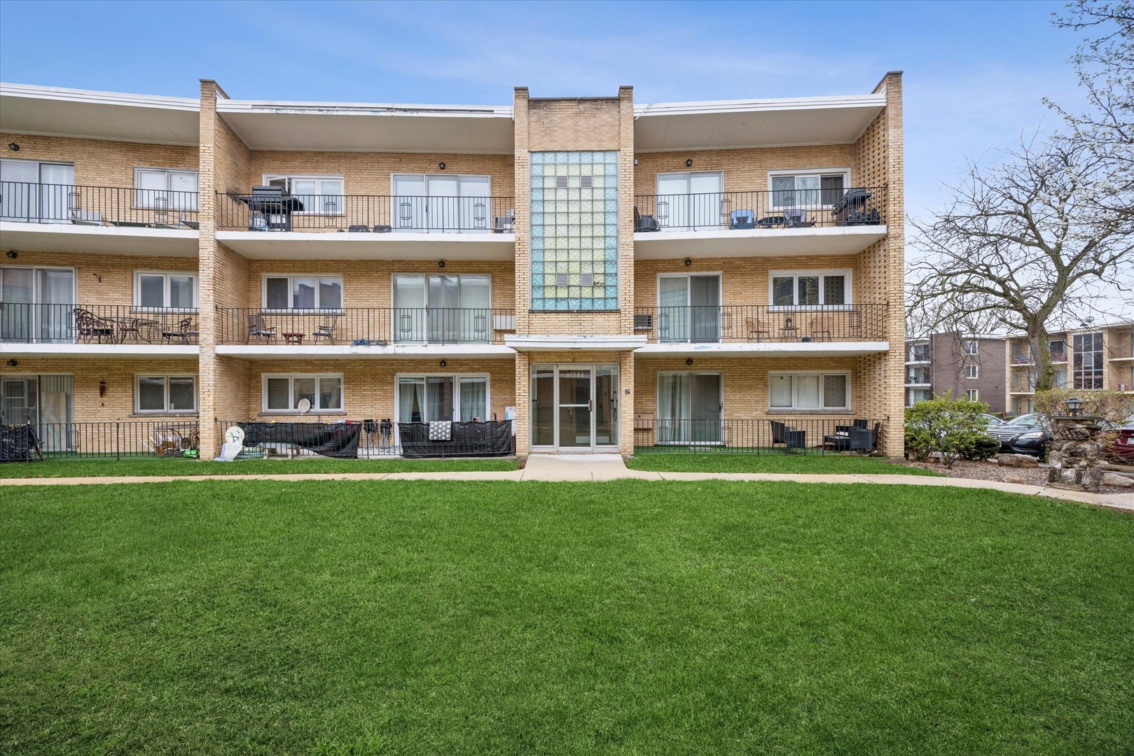 10344 S Pulaski Road #304, Oak Lawn, IL